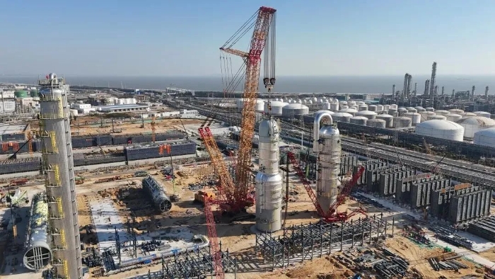 三小时制胜！PT视讯XGC88000助力2000吨石化设备成功就位