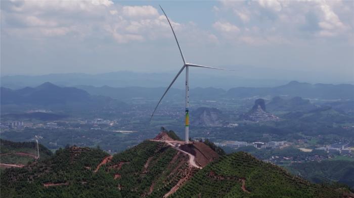 直面复杂工况，风电吊装岂可一招通用？PT视讯以全场景定制化方案，交出精准答卷